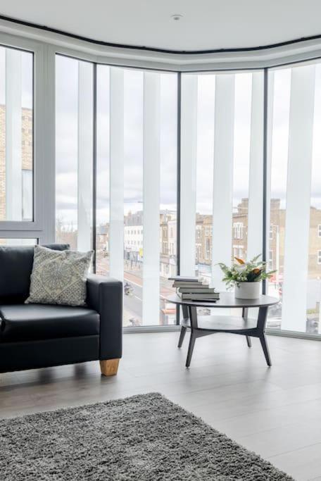 Vertigo Boutique Sleeps 4 London Kingston upon Thames  Ngoại thất bức ảnh